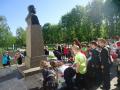 Покладання корзин з квітами до Меморіальної дошки Генералу Момоту і пам'ятника О.Г. Зубареву